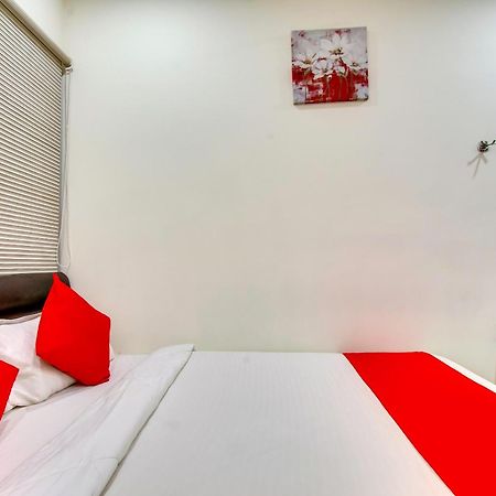 Oyo Akshaya Inn Vijayawāda エクステリア 写真
